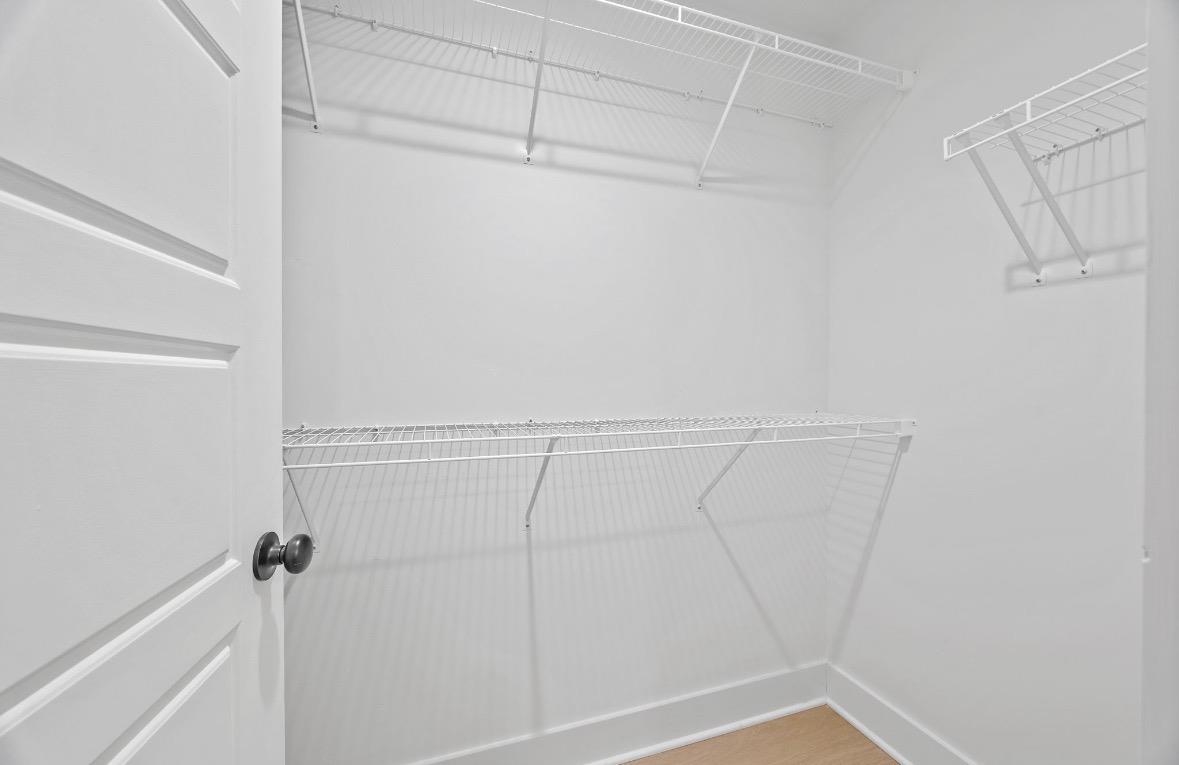 895 Alberta Drive Property Photo 13