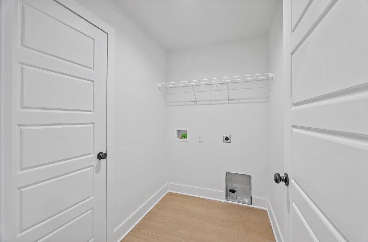 895 Alberta Drive Property Photo 22
