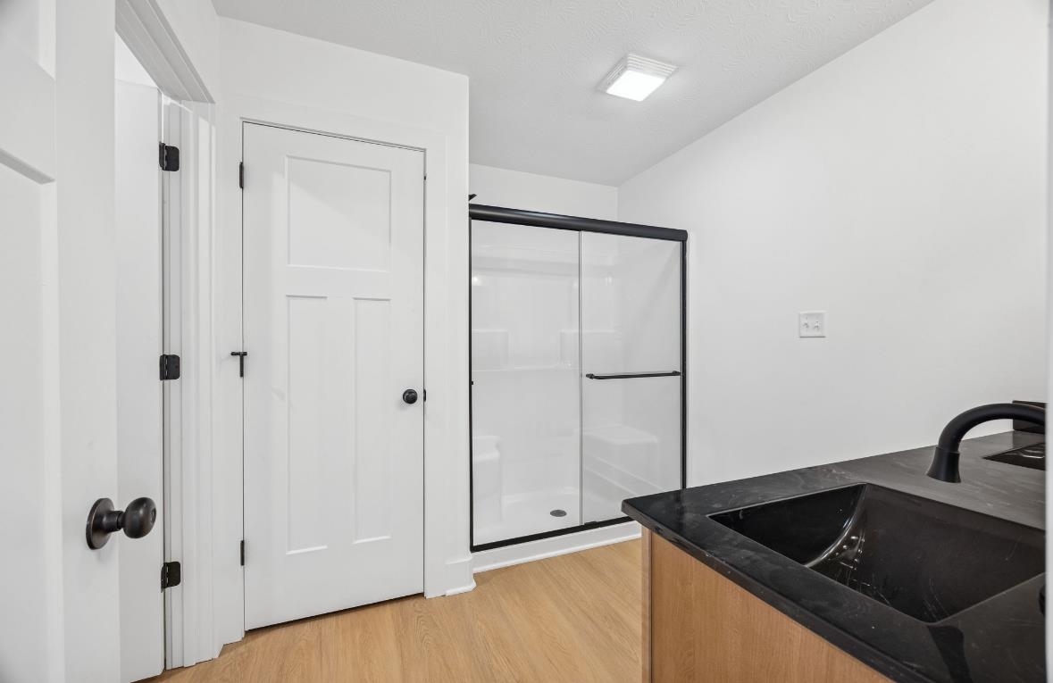 522 Deluth Court Property Photo 8
