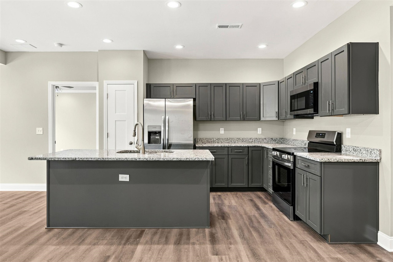 1248 Melody Avenue Property Photo 4