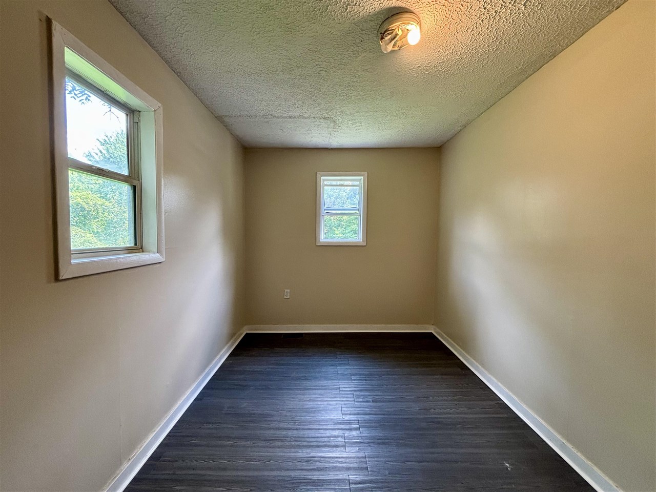 212 N Franklin Street Property Photo 9