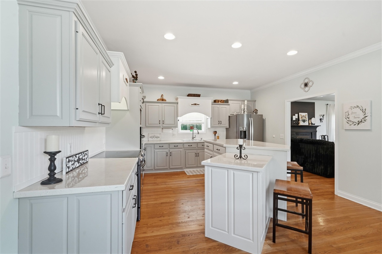 105 Oakwind Road Property Photo 13