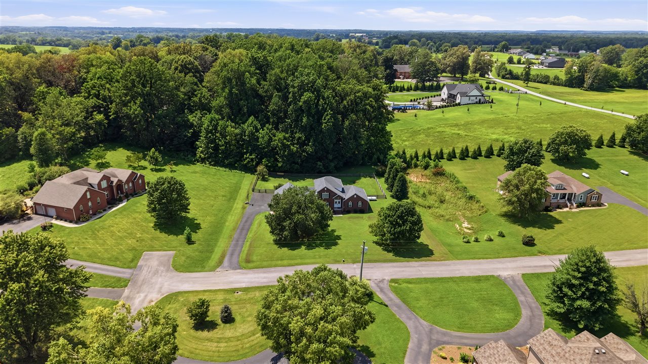 105 Oakwind Road Property Photo 46