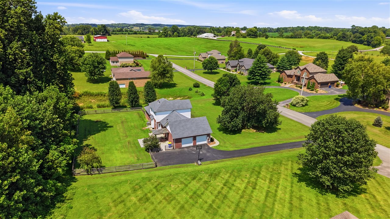 105 Oakwind Road Property Photo 48