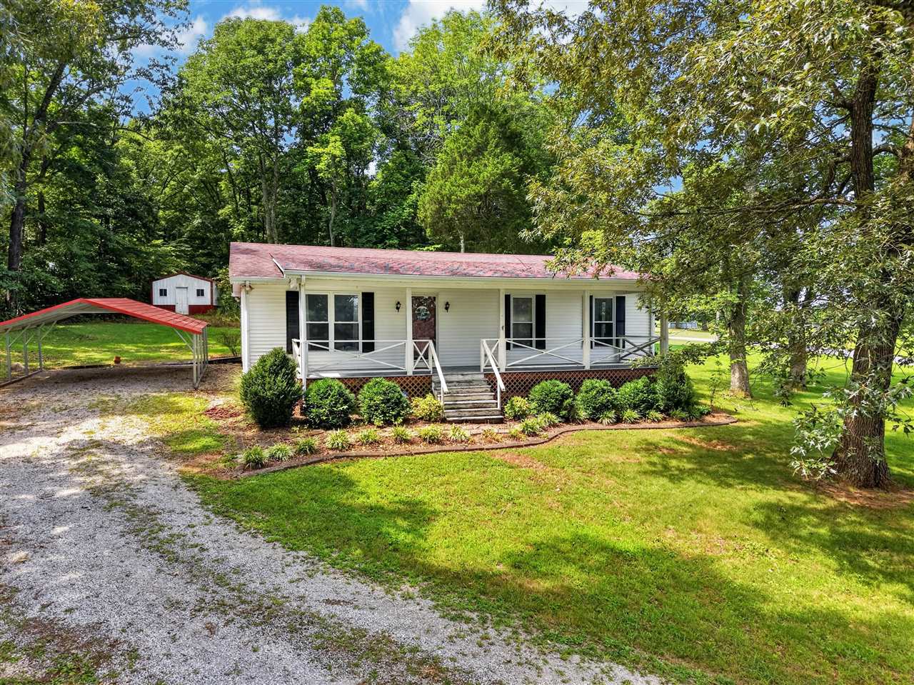 257 W D Moore Road Property Photo 1