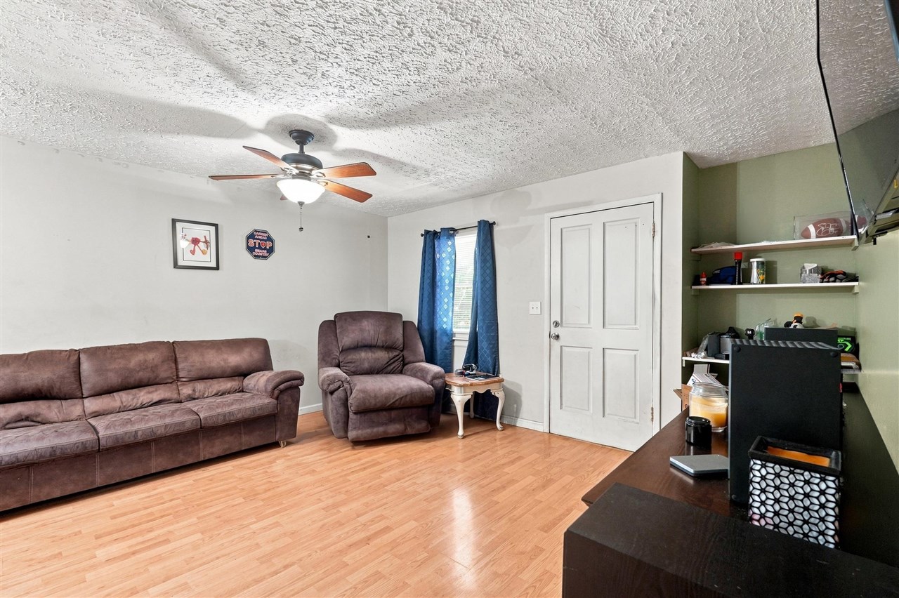 171 Cropper Road Property Photo 9
