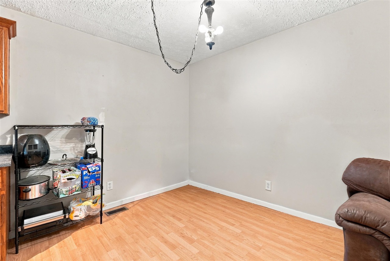 171 Cropper Road Property Photo 10