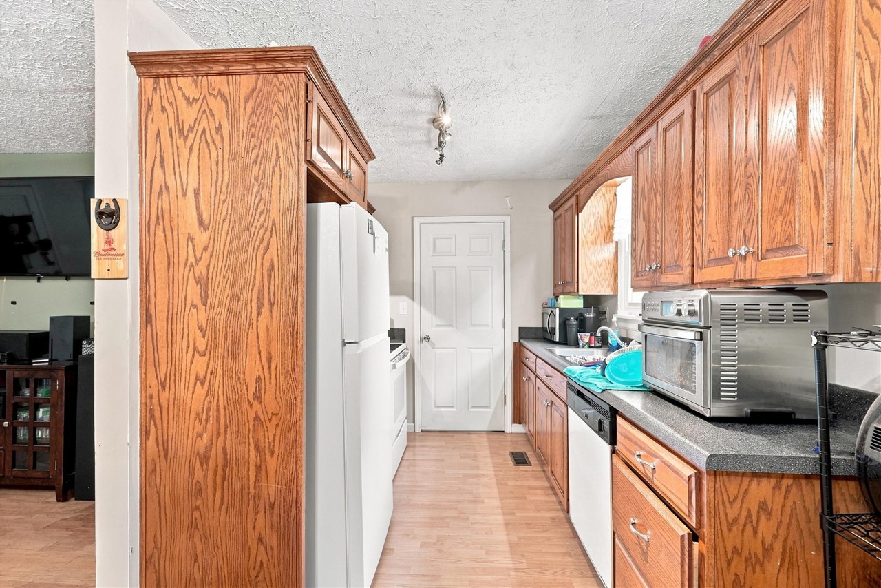 171 Cropper Road Property Photo 11