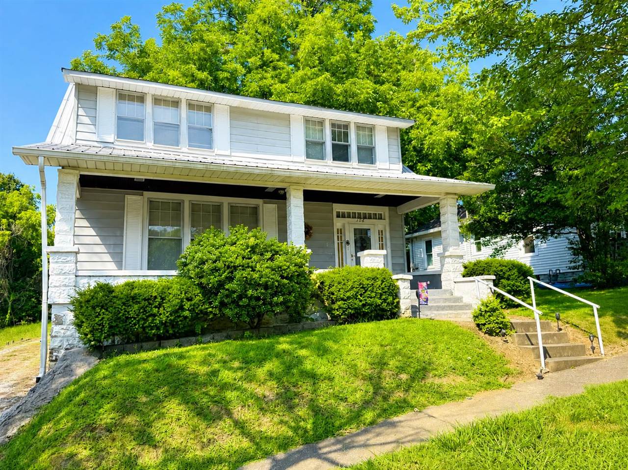 108 S 9th Street Property Photo 2