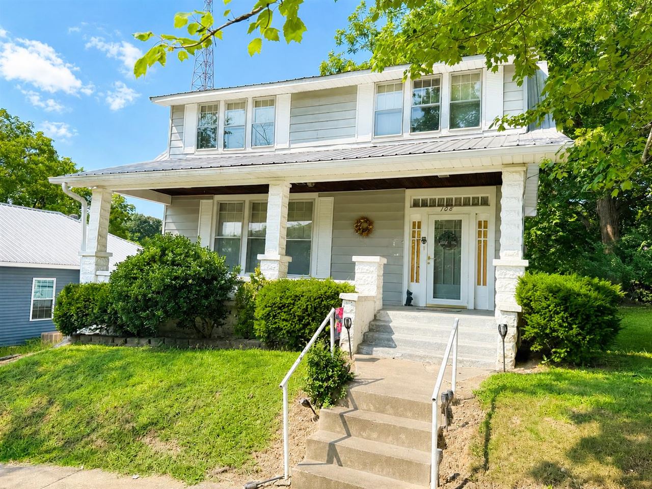 108 S 9th Street Property Photo 3