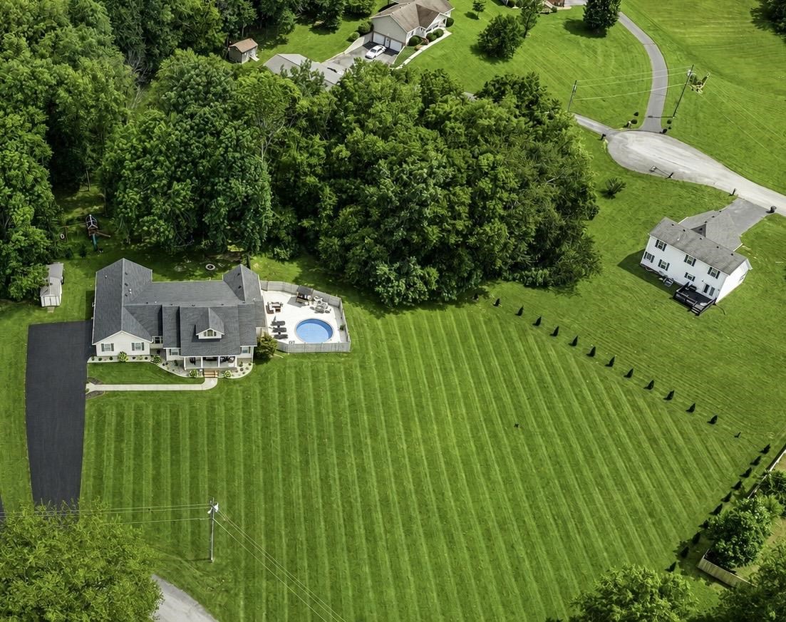65 Green Fields Spur Property Photo 5