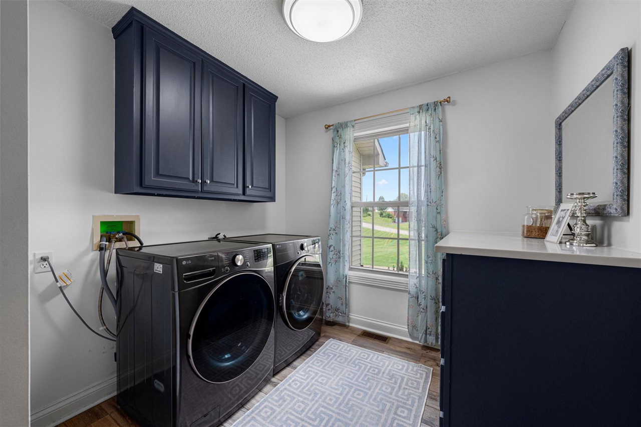 65 Green Fields Spur Property Photo 19