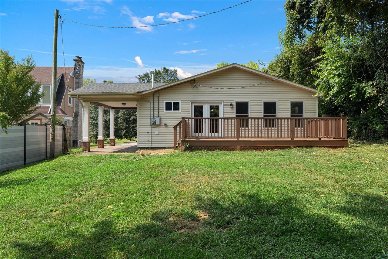 406 Sumpter Avenue Property Photo 4