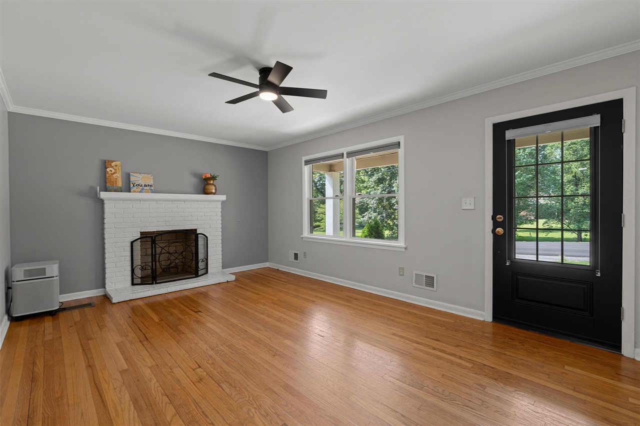 406 Sumpter Avenue Property Photo 17