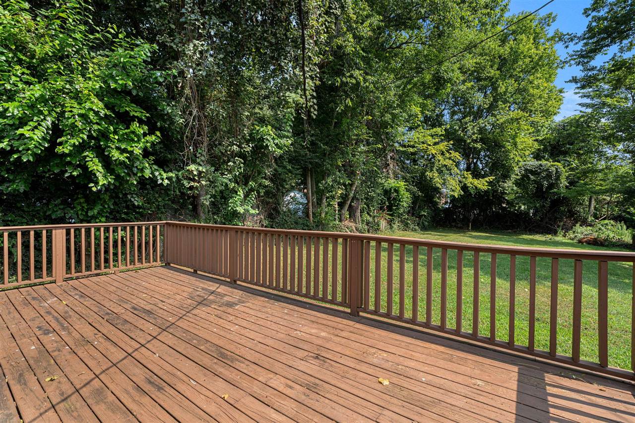406 Sumpter Avenue Property Photo 27