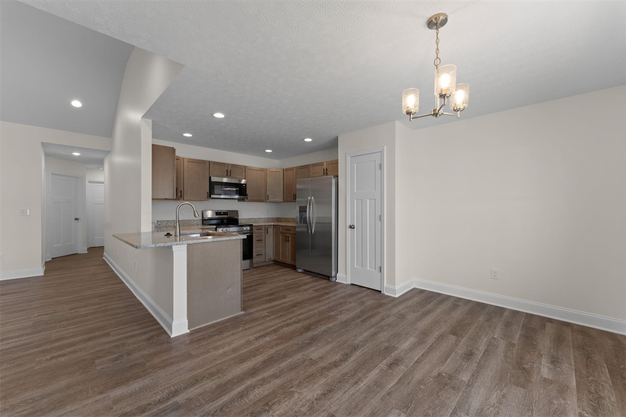 853 Alberta Drive Property Photo 10