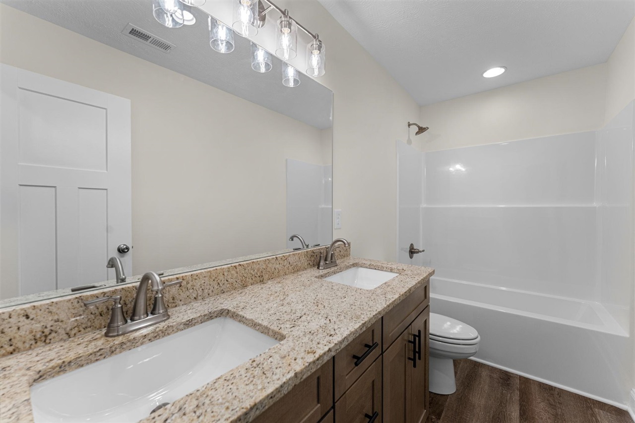 853 Alberta Drive Property Photo 23