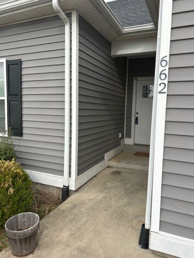 662 Maple Ridge Street Property Photo 2
