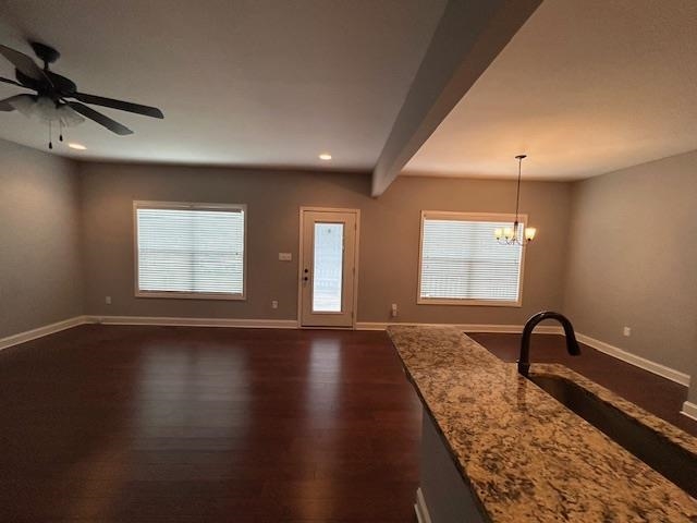662 Maple Ridge Street Property Photo 6