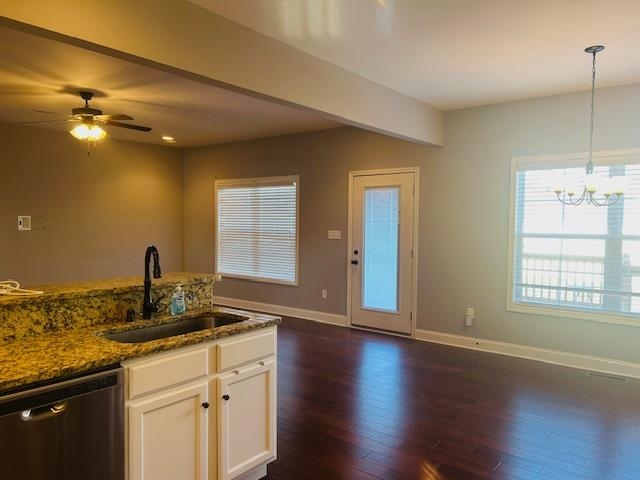 662 Maple Ridge Street Property Photo 10