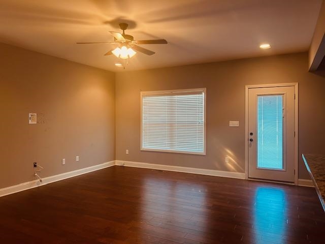662 Maple Ridge Street Property Photo 12