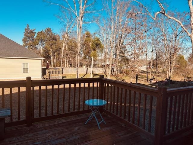 662 Maple Ridge Street Property Photo 24