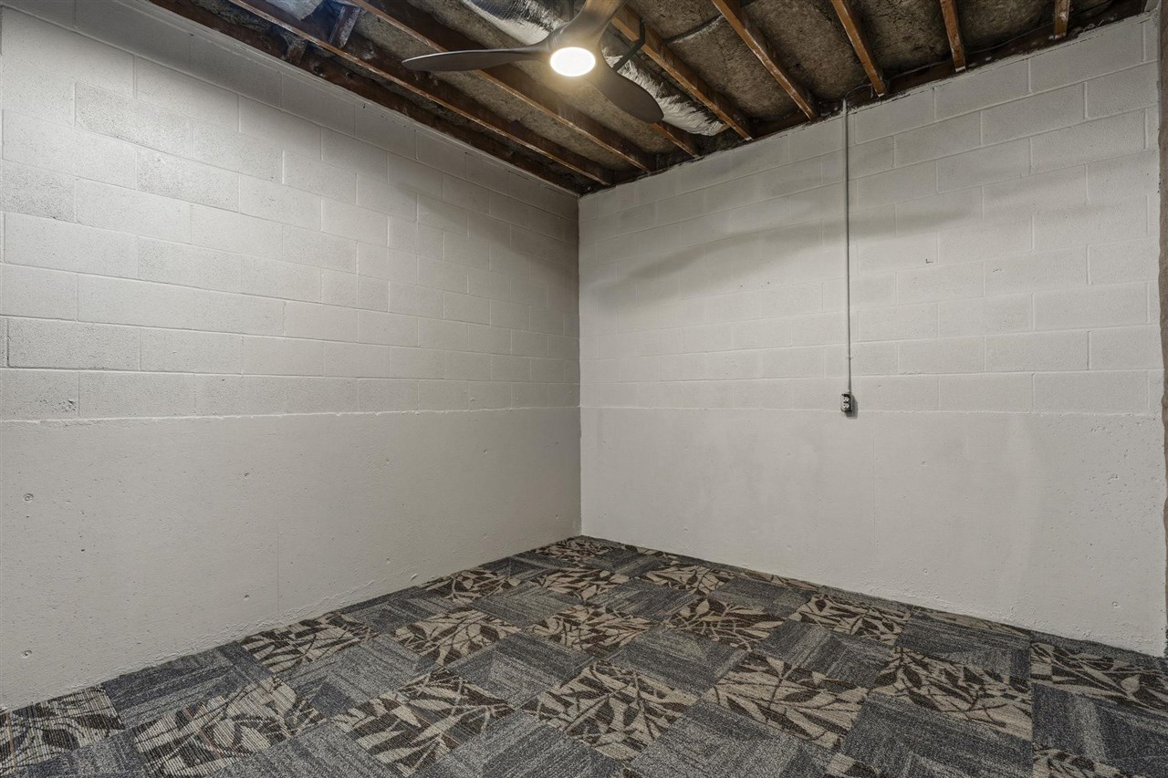 812 Broadway Avenue Property Photo 20