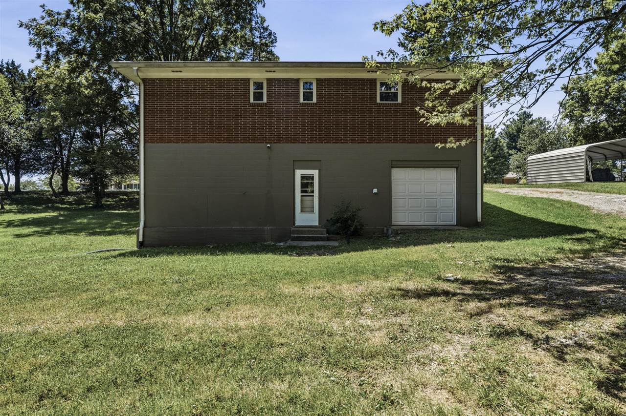 812 Broadway Avenue Property Photo 28
