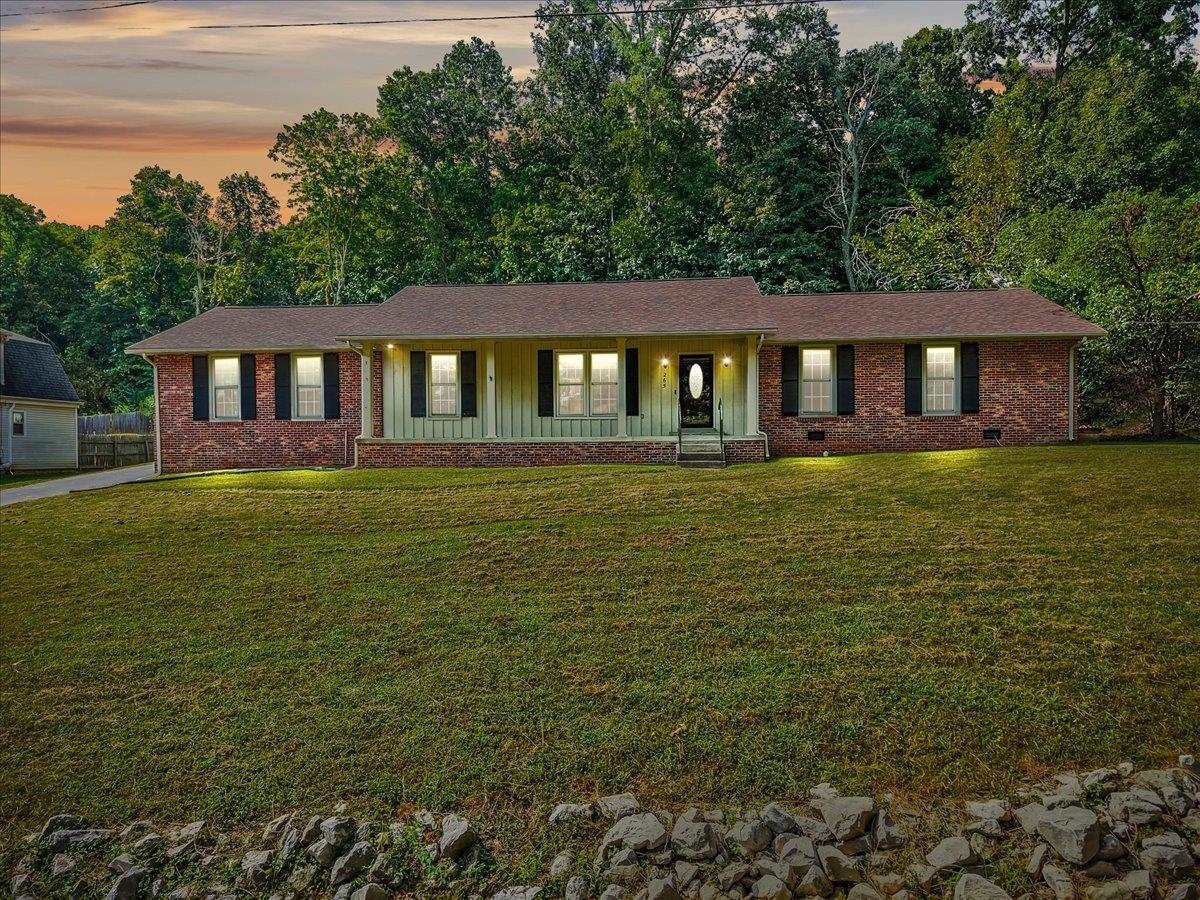 265 W Windsor Circle Property Photo 8