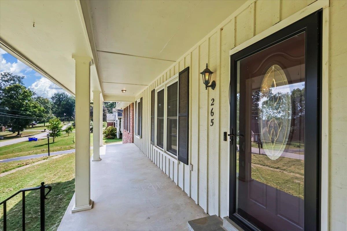 265 W Windsor Circle Property Photo 21