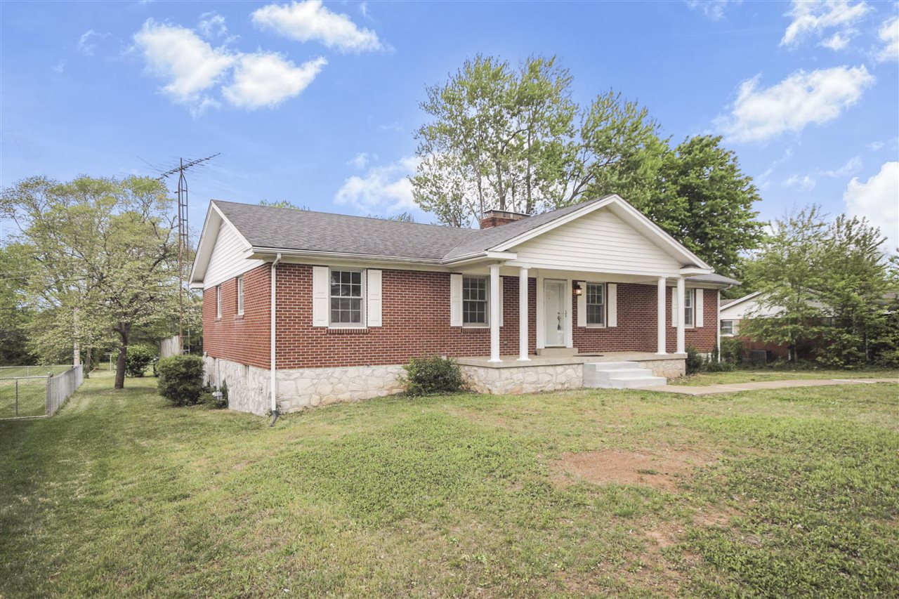 2925 Smallhouse Road Property Photo 3