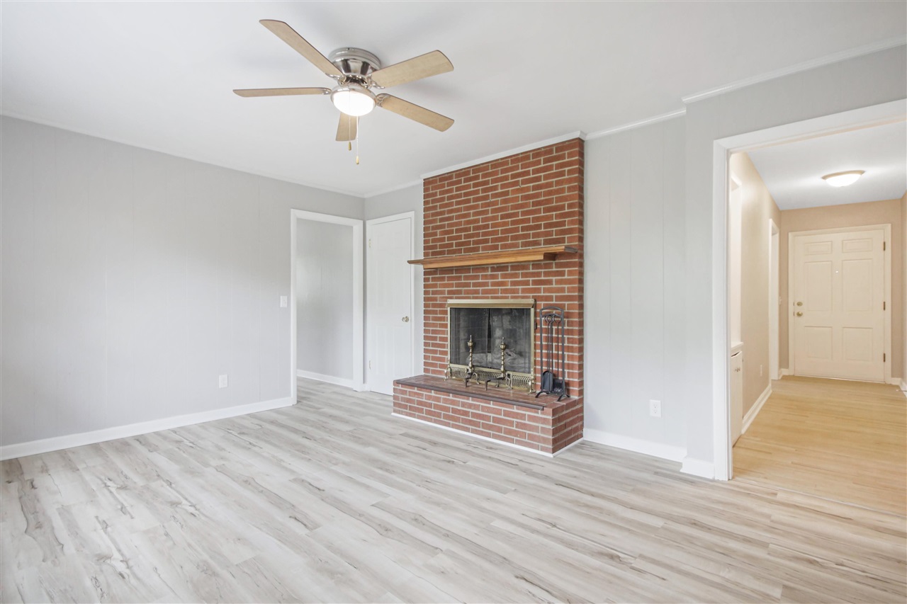 2925 Smallhouse Road Property Photo 20