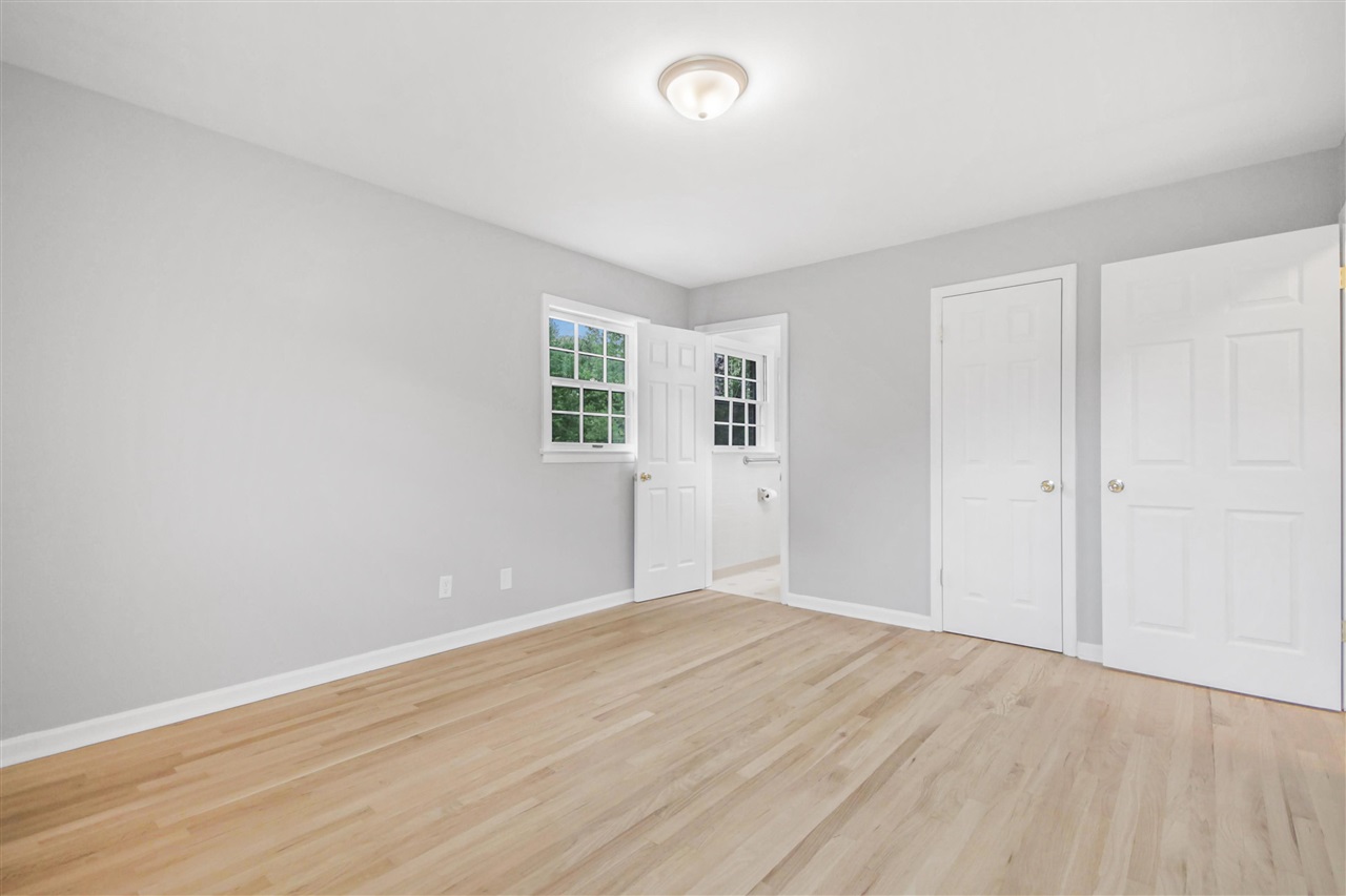 2925 Smallhouse Road Property Photo 27