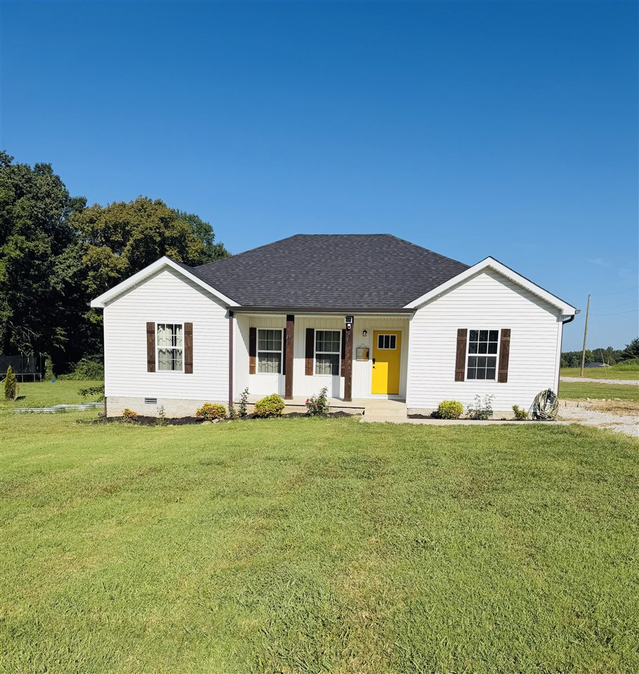 105 Hunters Circle