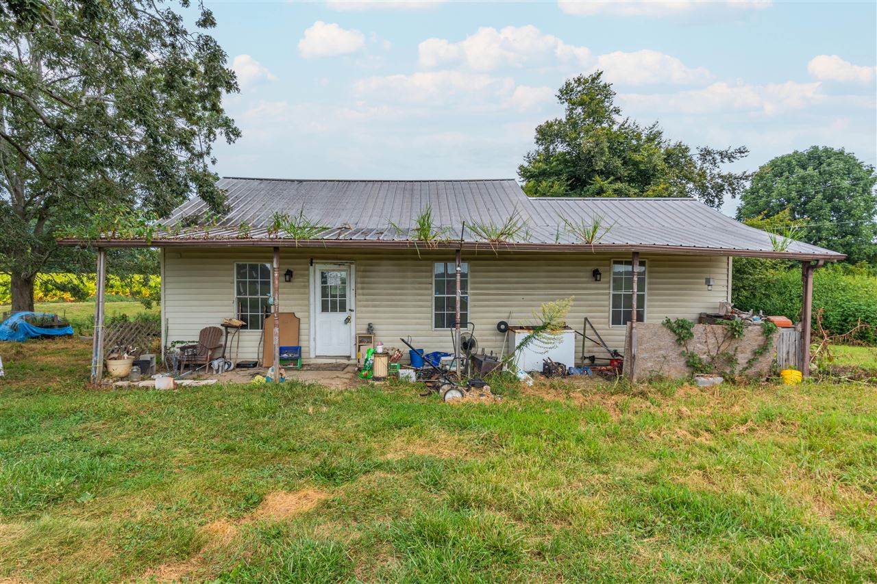 520 Tracy Road Property Photo 1