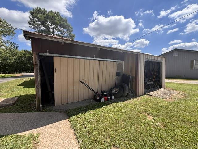 2353 Ridge Road Property Photo 11