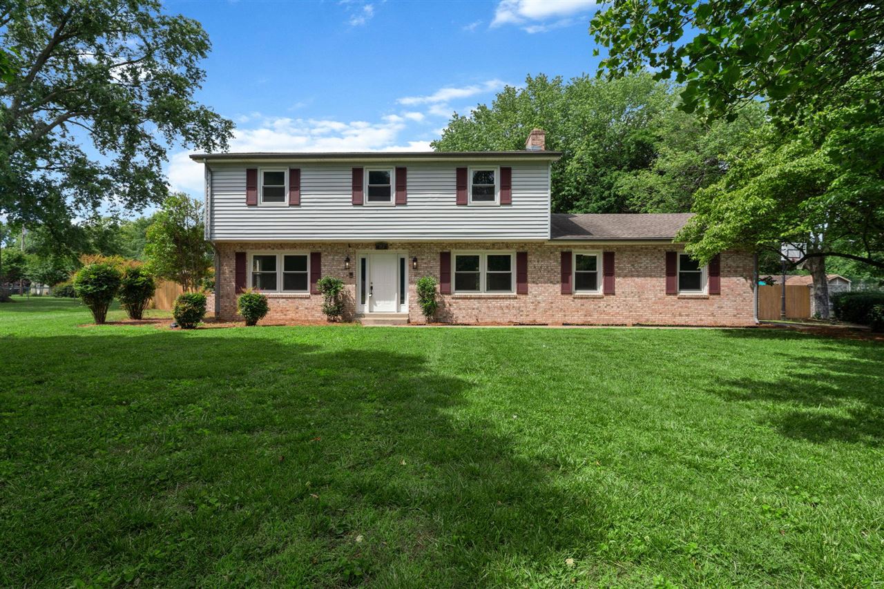 757 Dunbarton Avenue Property Photo 1