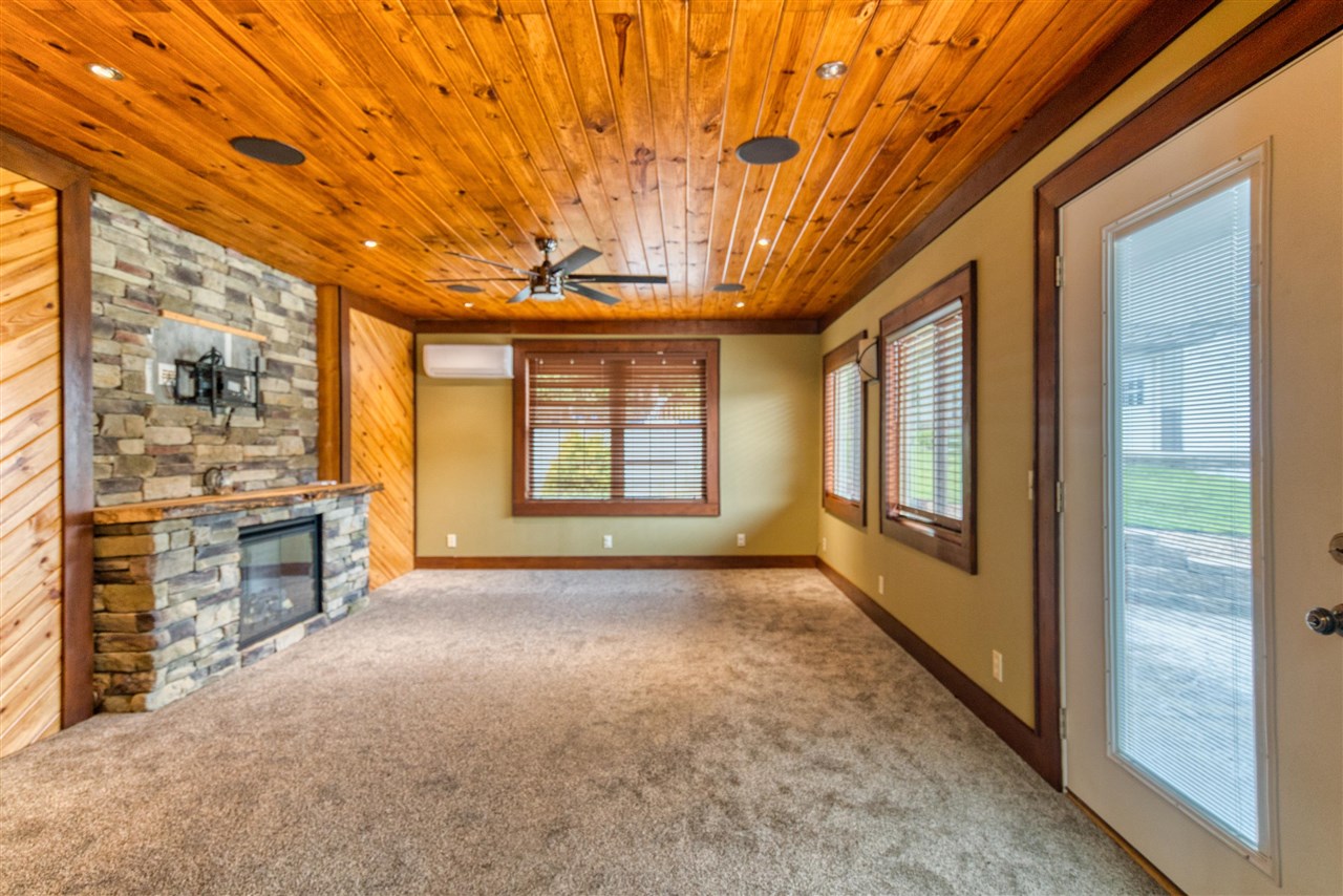 35 Innview Lane Property Photo 7
