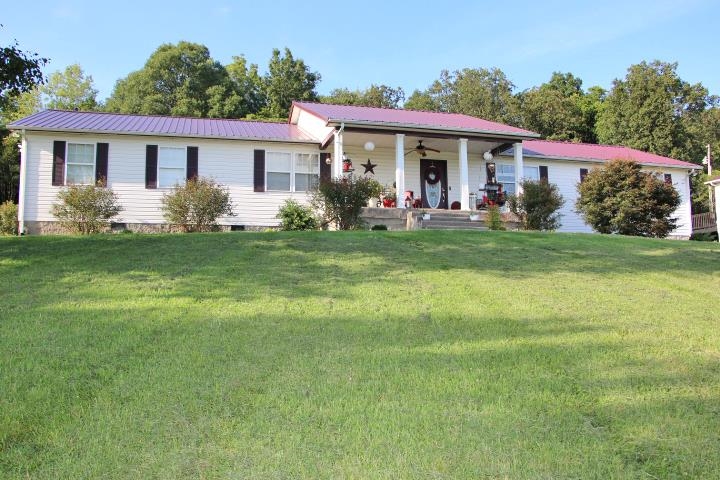 2076 Charlie Moran Highway Property Photo 1