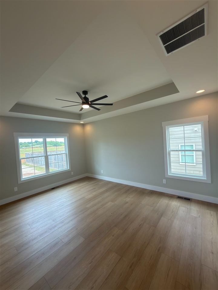 643 Boston Park Drive Property Photo 9