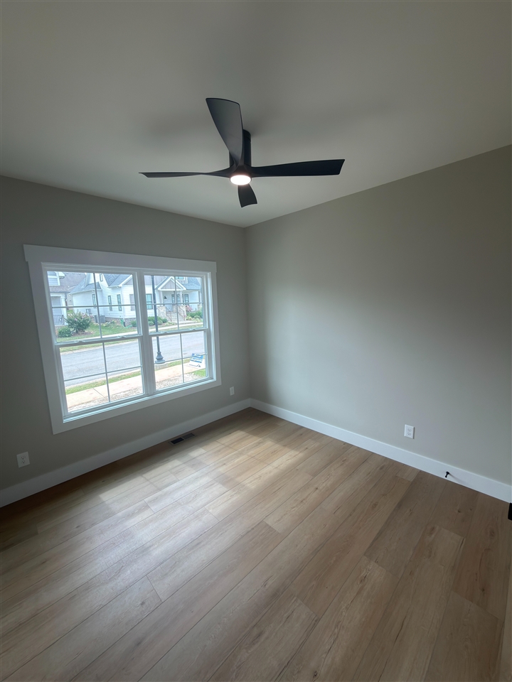 643 Boston Park Drive Property Photo 14