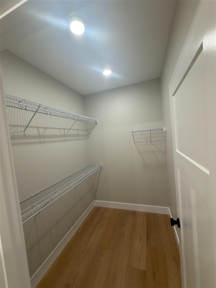 643 Boston Park Drive Property Photo 16