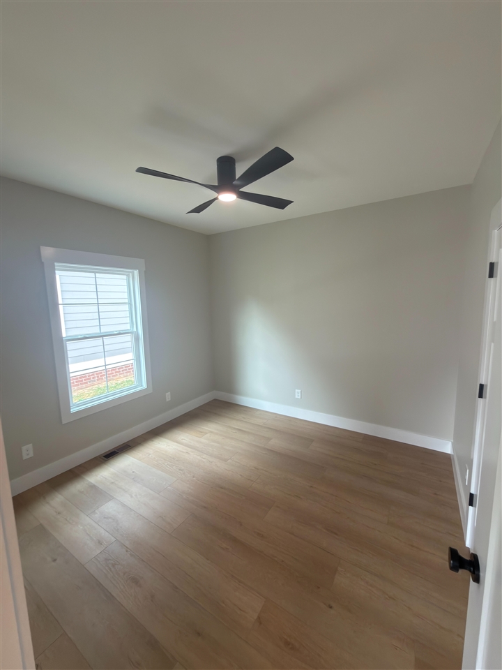 643 Boston Park Drive Property Photo 18