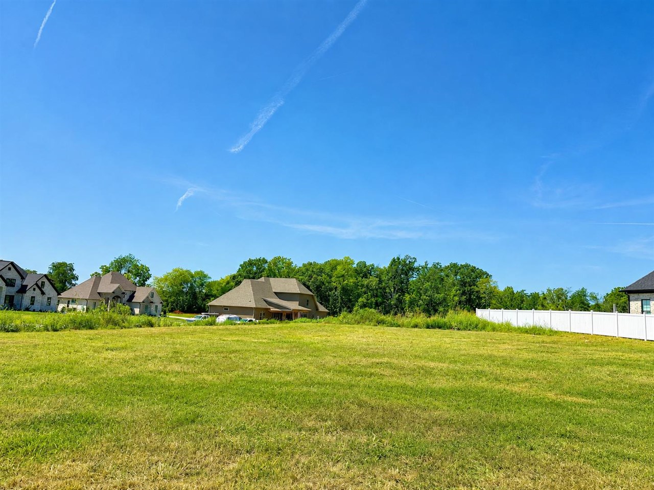 3255 Upper Gable Drive Property Photo 2