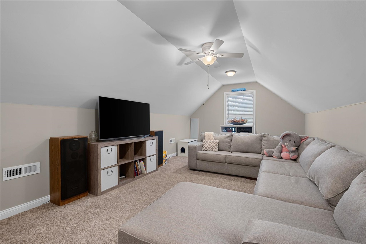 331 Atlantis Court Property Photo 28