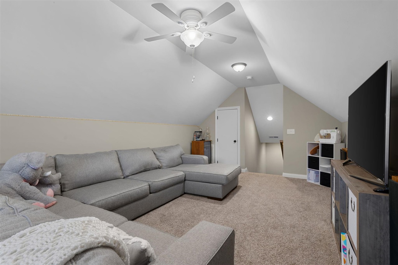 331 Atlantis Court Property Photo 29