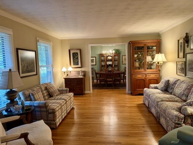 1704 Barnard Way Property Photo 9