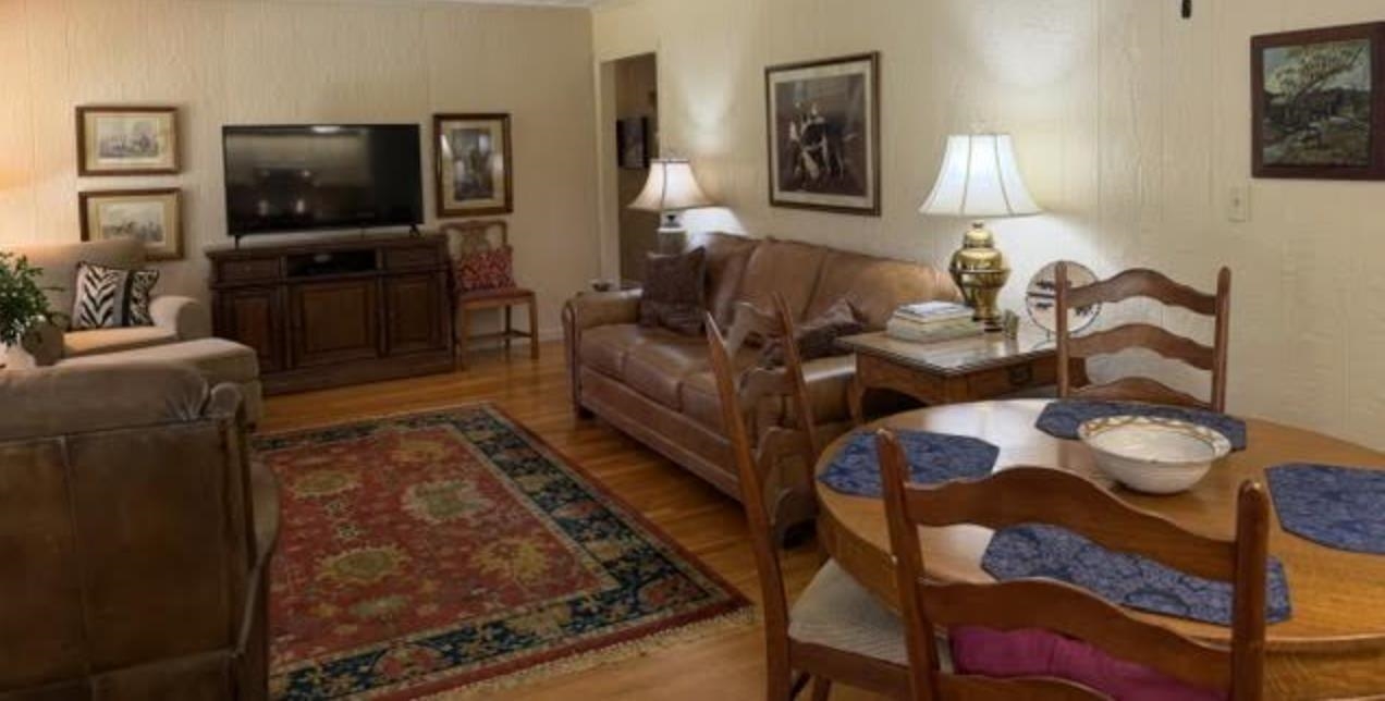 1704 Barnard Way Property Photo 19