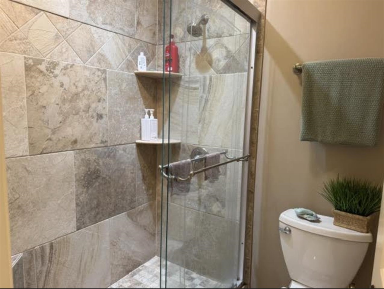 1704 Barnard Way Property Photo 27