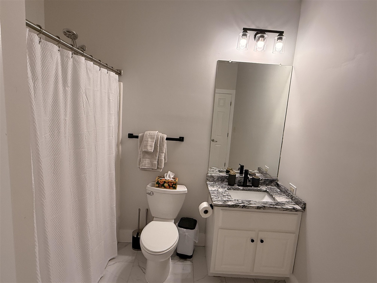 211 Max Hampton Street Property Photo 14